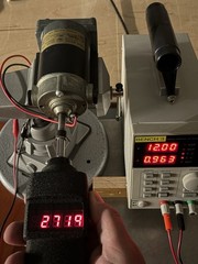 QTY 1 VON WEISE GEAR MOTOR 12 VOLTS 14:1 RATIO BOTH SHAFTS ARE 5/16″ DIAMETER
