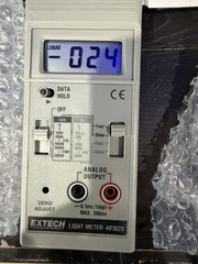 Extech 401025 Light Meter 0-50000 Lux w/ Sensor Head, Data Hold, Analog