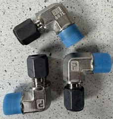 LOT OF 3 NEW PARKER 316 667L MALE ELBOW