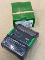 SCHNEIDER SXWUI8D4H10001 CONTROLLER UI-8/DO-FC-4-H I/O MODULE