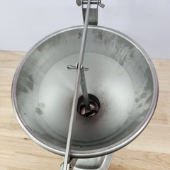 Chicago Metallic 10001 Stainless Steel 5 Quart Manual Cake/Donut Filler