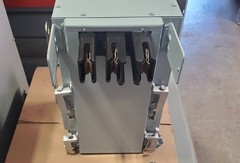 NEW G.E. CAT# FVK422FJ 225A, 3PH., 4W CIRCUIT BREAKER TYPE BUSPLUG W/ TFJ236200