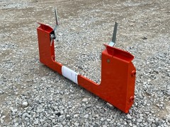 Kubota LA271 LA272 LA301 LA302 Loader To Skid Steer Quick Attach Adapter USA