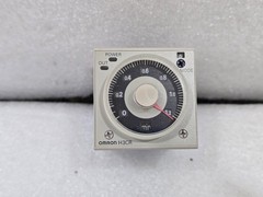 OMRON H3CR-A8 Solid-state Timer Relay 0-30 MIN 24-48VAC 5060Hz