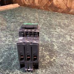 NOS Schneider Electric – TESYS LC1D40A Magnetic Contactor, 3 Pole, 220V, 50/60HZ