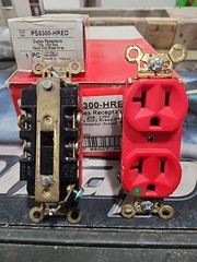 PS8300-HRED Duplex Receptacle 20A 125V Hospital Grade. Box Of 10