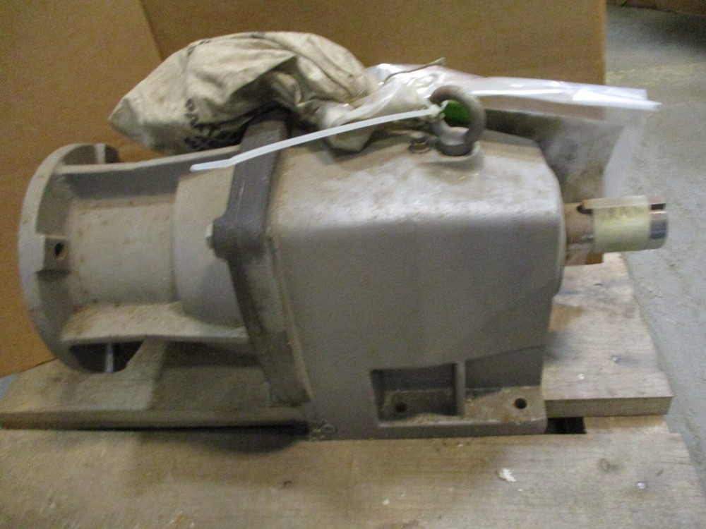 New Open – Box SK 42-N250TC Ratio 17.71 S.F Max. Torq. 10490 In. Lb. A7317LR