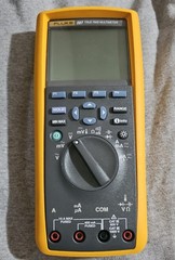Fluke 287 True RMS CAT III Digital Multimeter 1000V 10A Auto-Ranging