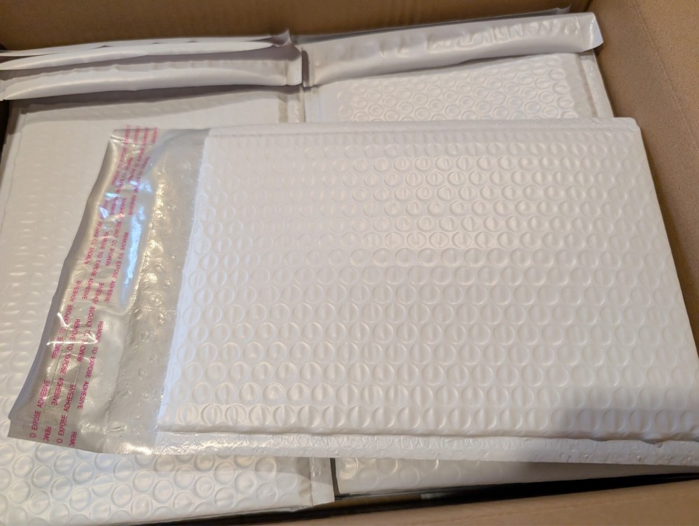 Quality Park Poly 6×9 Bubble Mailers Envelopes padded – 32 count