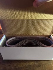 Box of (10) Norton 27943 100 Grit 4 x 24 Aluminum Oxide Sanding Belts