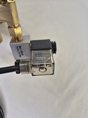 Yes Welder CO2 Regulator With 110V Solenoid Valve