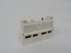 230771 New-No Box; Schneider GVAE11 Aux Contact block; 1NO/1NC; 2.5A
