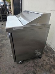 KRATOS / Hubert 69K-770HC 48″ Sandwich Salad Prep Table AAA Excellent Condition