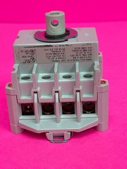 Ensto KSRA3.40/U Load Break Switch Rotary 3-Pole 40A 480 VAC Panel Mount