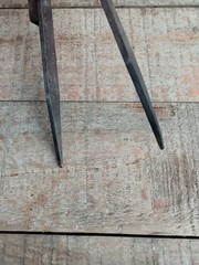 Vintage Wood Handled Non-adjustable Tweezer Dividers Unmarked…9″