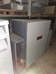 GE 75KVA Dry Type Transformer 3PH 480V x 208/120v 9T23A1204G99A