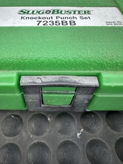 Greenlee 7235BB Slug Buster Knockout Conduit Punch Set 1/2 to 1-1/4″ CLEAN