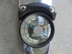 Vintage 1972 WILLIAMS STD-2-250F DIAL TORQUE WRENCH 1/2″ DRIVE 250 FT / LB.