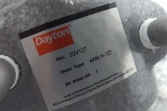 Dayton 32V127 1 HP 2,000 Max RPM 1/4 In NPT Air Inlet 36 In Shaft L Tank Mixer