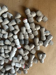 Mixed Lot Push to Connect Fittings 3/8″ & 1/2″ New Machine Take Offs John Guest