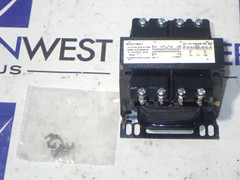 New Square D 9070T100D1 0.10 KVA Single Phase 240/480-110/120V Transformer T513