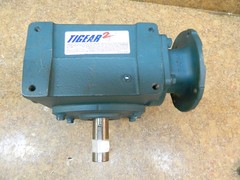DODGE TIGEAR2 30:1 Ratio Speed Reducer 35Q30L14 3682 In Lbs 140TC