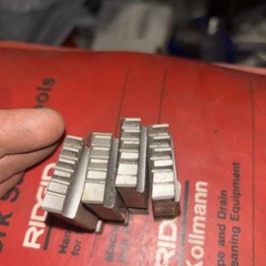 Ridgid 48670 1-1/2in – 6 UNC HS Steel RH Die for 500B Bolt Dies
