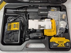 Stanley POP ProSet PB3400 Cordless Rivet Tool w/Battery & Charger PB3400-NA2042