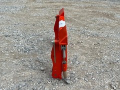 Kubota LA435 LA535 Tractor Loader To Skid Steer Quick Attach Adapter Conversion