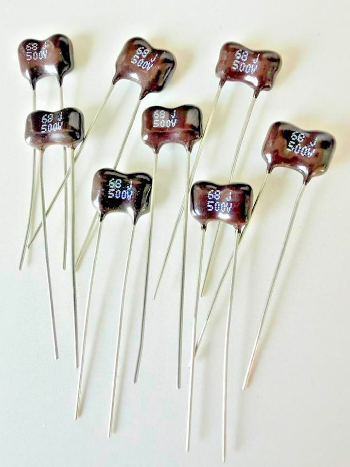 6X – 68pF @ 500V (5%) – DIP SILVER MICA CAP ~ HiFi/TIMING/RF/AUDIO/AMP #228