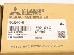 Mitsubishi Electric D700 FR-D720-042-W1 VFD AC Drive Inverter 3PH 200-240V 1HP