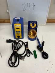 Hakko Soldering Station FX951 Excellent Condition, One Solder Tip, With Solder