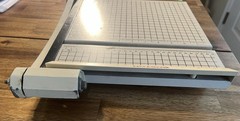 VINTAGE 12″ Boston 2612 Cast Iron & Wood Guillotine Paper Cutter Trimmer