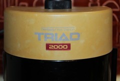 Dentsply/York Division Triad 2000 VLC Light Curing Unit For Parts/Repair, *READ*