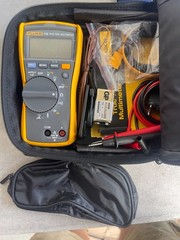 Fluke 116 Handheld True RMS Multimeter Gray Yellow New