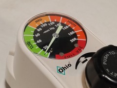 Ohio Medical P18A vacuum regulator intermittent 200mmHg analog as shown