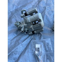 Unbranded Rear Left & Right Disc Brake Caliper Set w/ Brackets Hardware