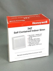 NEW Honeywell Self-Contained Indoor Siren 747 NOS FREE SHIPPING! 95 dB Ademco