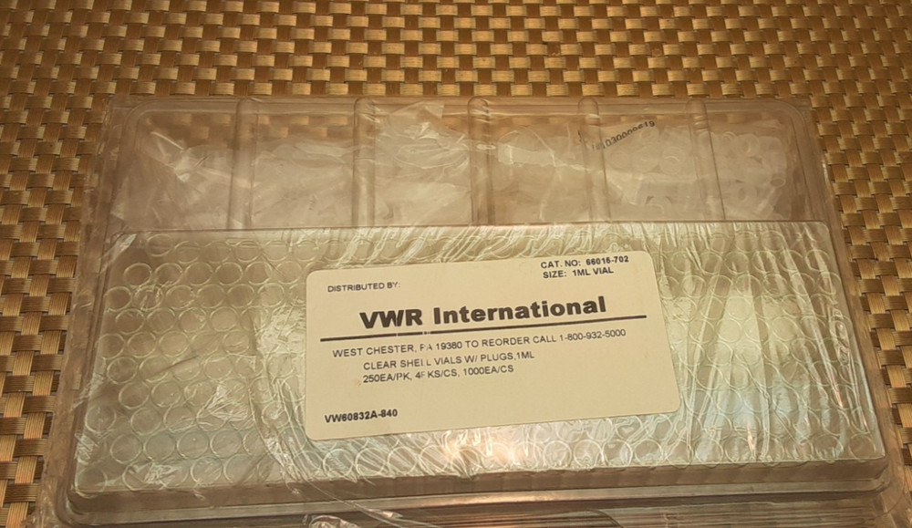 VWR 1ML Clear Glass Shell Vial W/ POLY SNAP CAP (Pak of 250) 66016-702