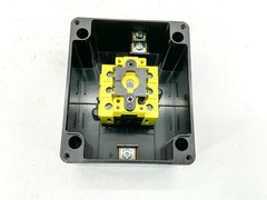 New ASI Giovenzana SQ032003BC10 Disconnect Switch 40A 690V- No Box