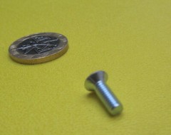 Zinc Plated Steel Flat Head Phillips Machine Screw M4 x 0.7 x 12 mm, 300 pcs