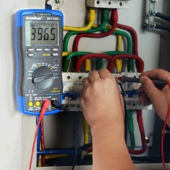 Digital Multimeter True RMS 600A DC/AC Current 6000 Counts w/ Temperature & NCV