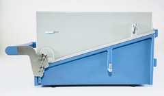 ROHDE & SCHWARZ CMW-Z10 RF SHIELD BOX 400 MHz to 8GHz ****LOOK**** (REF.: 538R)