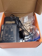 DFRobot LattePanda 4GB/64GB w/ Screen & Wood case