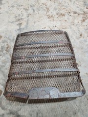 Allis Chalmers D17 Grill Insert (Needs Work)