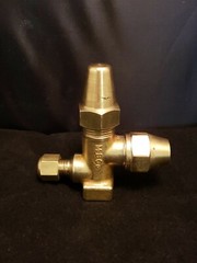 Antique Refrigeration Packed Isolation Valve 1/2″ x 1/4″ Flare • MB Co