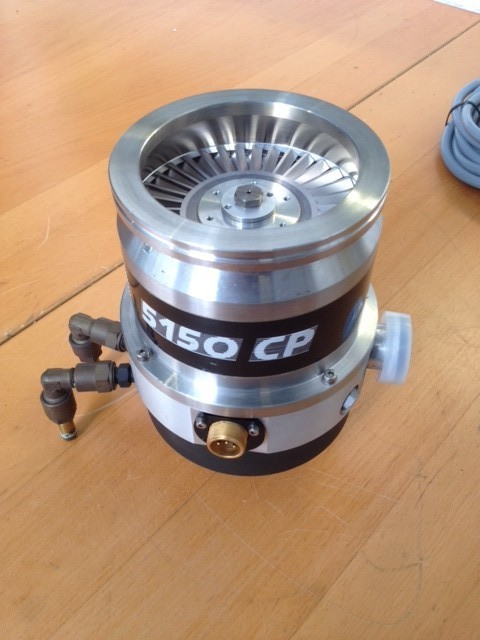 Turbomolecular vacuumpump ALCATEL 5150CP SN: 3531-33