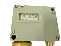 TRAFAG 900.2675.901 Pressure Switch G1/4 0.2-2.5 bar 0.02-0.25 MPA