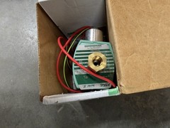NEW IN BOX ASCO 8345-G001-MO-120 EF8345G001MO120