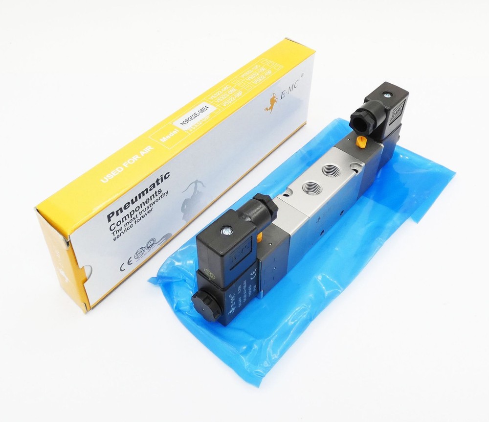 EMC E.MC N3R352E-08E4 N3R352E-08 24VDC solenoid valve solenoid valve -unused/original packaging-